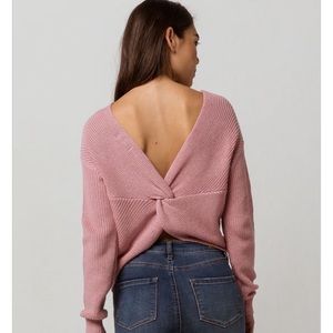 Twist-back sweater